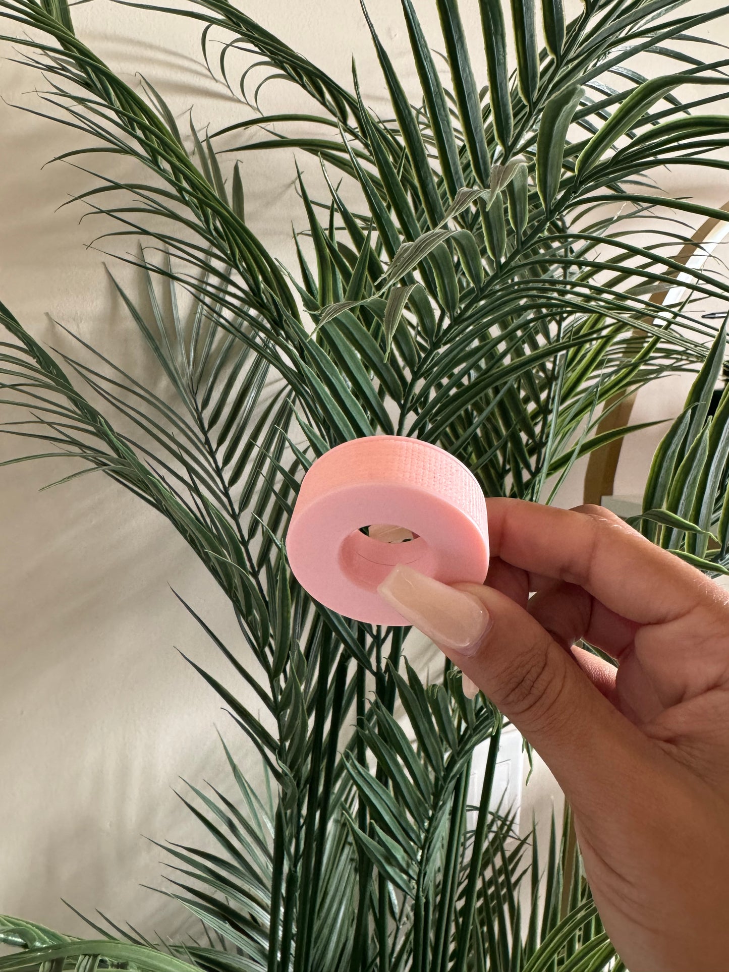 Thin sensitive lash tape