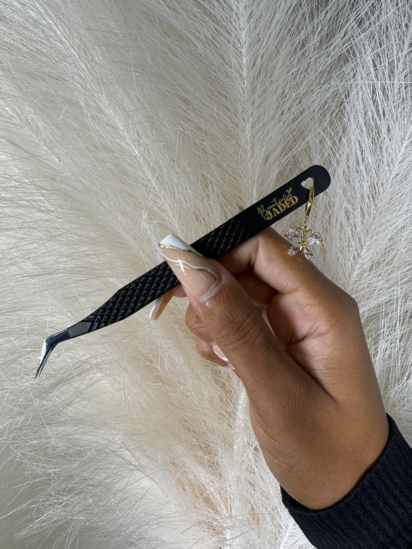 Isolation Tweezer